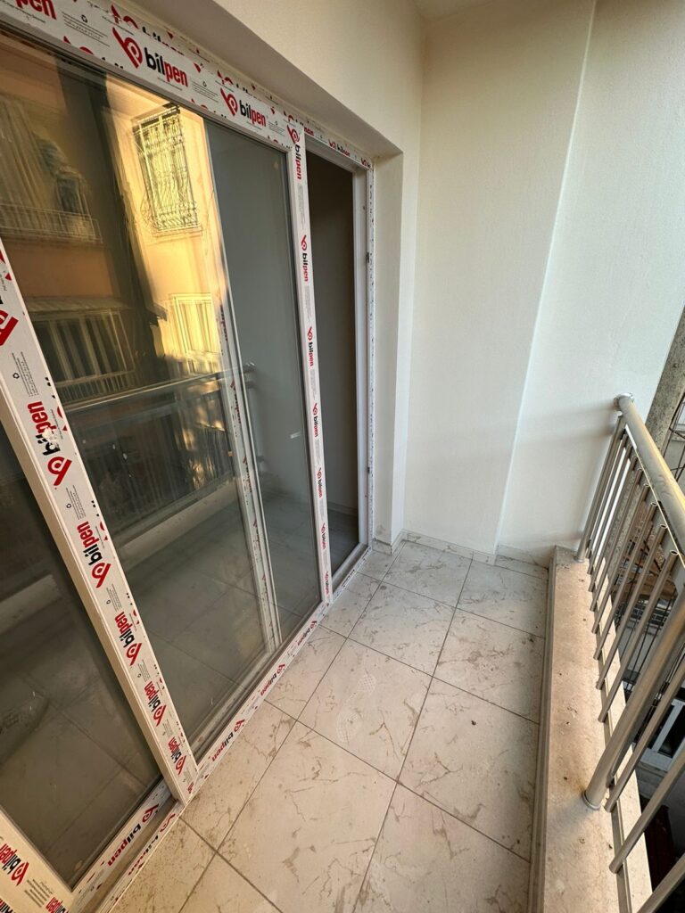 WhatsApp Image 2025-10-18 at 20.05.52_98d33b3d