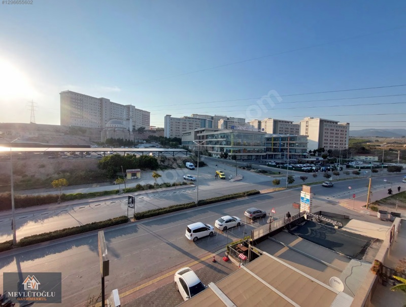 kiralik-ofis-ciftlikkoy-street