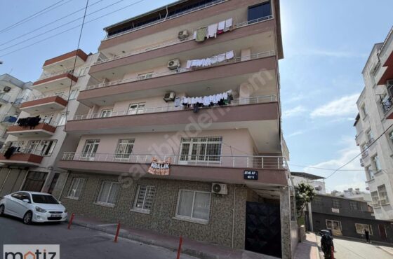 Mersin Akdeniz Siteler Mahallesi’nde Kiralık 3+1 Geniş Daire – Eski Otogar Civarı