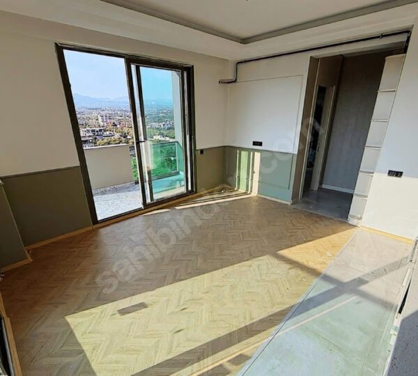 Mersin Mezitli Seymenli Kiralık 1+1 Daire | Havuzlu Site | Yerden Isıtma