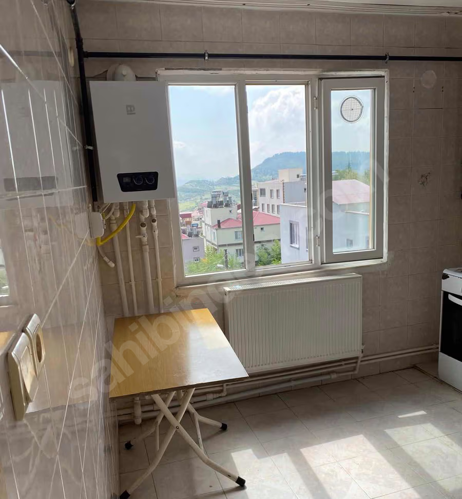 Kahramanmaraş Andırın Tufan Paşa Mahallesi 3+1 135 m² Doğalgaz Kombili Kiralık Daire