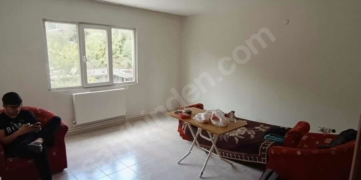 Kahramanmaraş Andırın Tufan Paşa Mahallesi 3+1 135 m² Doğalgaz Kombili Kiralık Daire