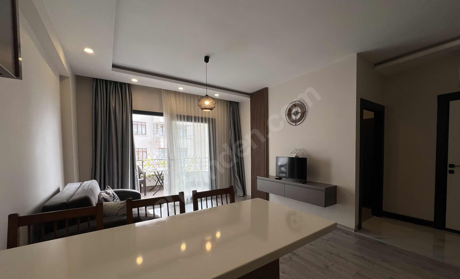 Mersin Erdemli Arpaçbahşiş Mahallesi 1+1 65 m² Klima Kiralık Daire 4 Mersin Erdemli Arpaçbahşiş Mahallesi 1+1 65 m² Klima Kiralık Daire