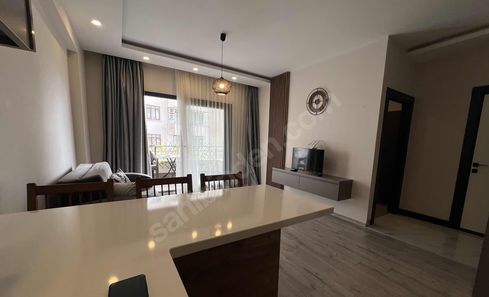 Mersin Erdemli Arpaçbahşiş Mahallesi 1+1 65 m² Klima Kiralık Daire 5 Mersin Erdemli Arpaçbahşiş Mahallesi 1+1 65 m² Klima Kiralık Daire