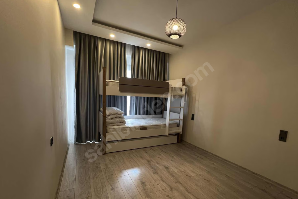 Mersin Erdemli Arpaçbahşiş Mahallesi 1+1 65 m² Klima Kiralık Daire