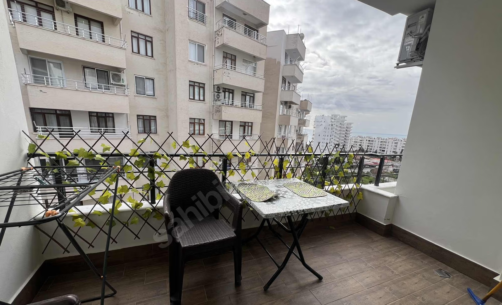 Mersin Erdemli Arpaçbahşiş Mahallesi 1+1 65 m² Klima Kiralık Daire 9 Mersin Erdemli Arpaçbahşiş Mahallesi 1+1 65 m² Klima Kiralık Daire