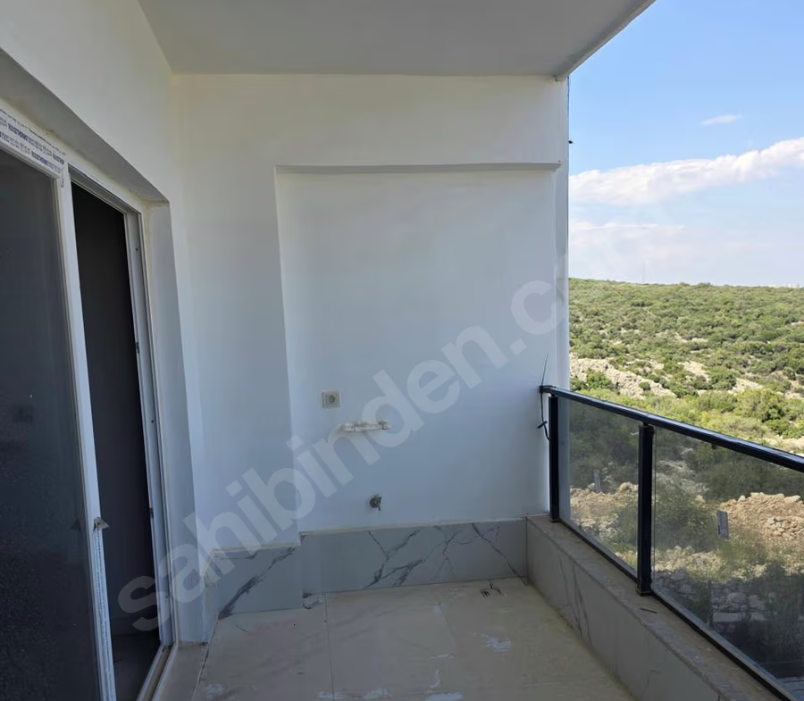 Mersin Erdemli Ayaş Mahallesi 1+1 65 m² Klima Satılık Daire