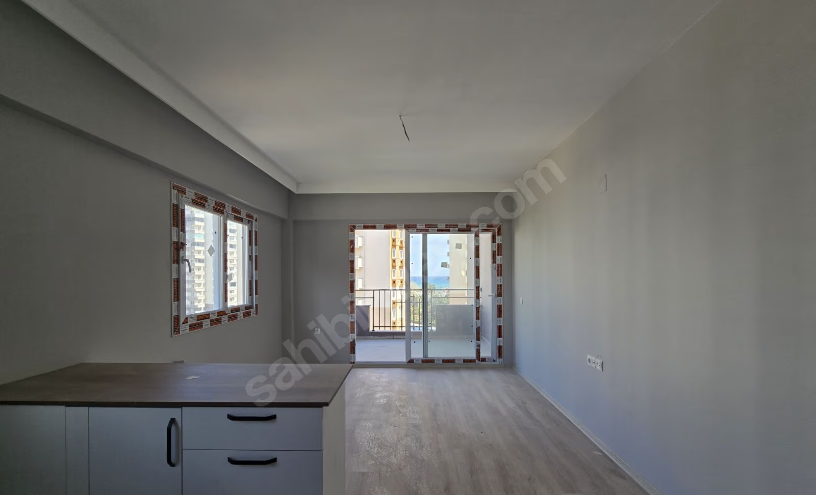 Mersin Erdemli Çeşmeli Mahallesi 1+1 74 m² Klima Satılık Daire