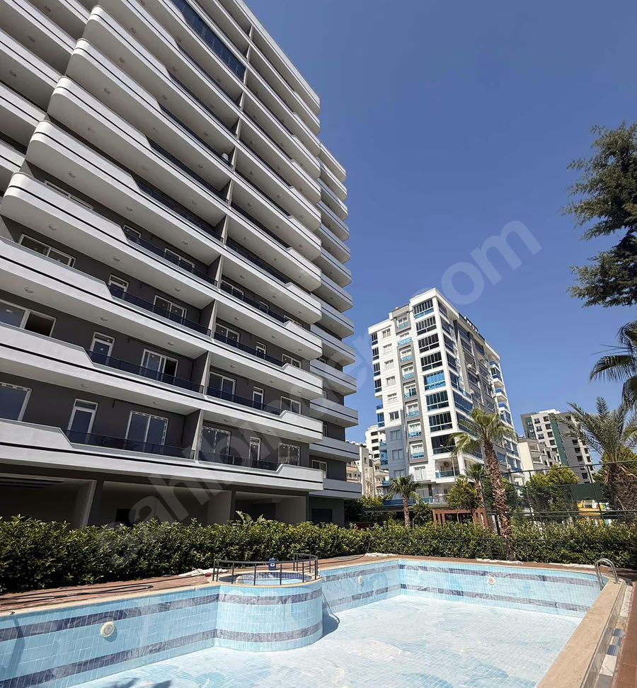 Mersin Erdemli Çeşmeli Mahallesi 1+1 80 m² Klima Satılık Daire 2 Mersin Erdemli Çeşmeli Mahallesi 1+1 80 m² Klima Satılık Daire