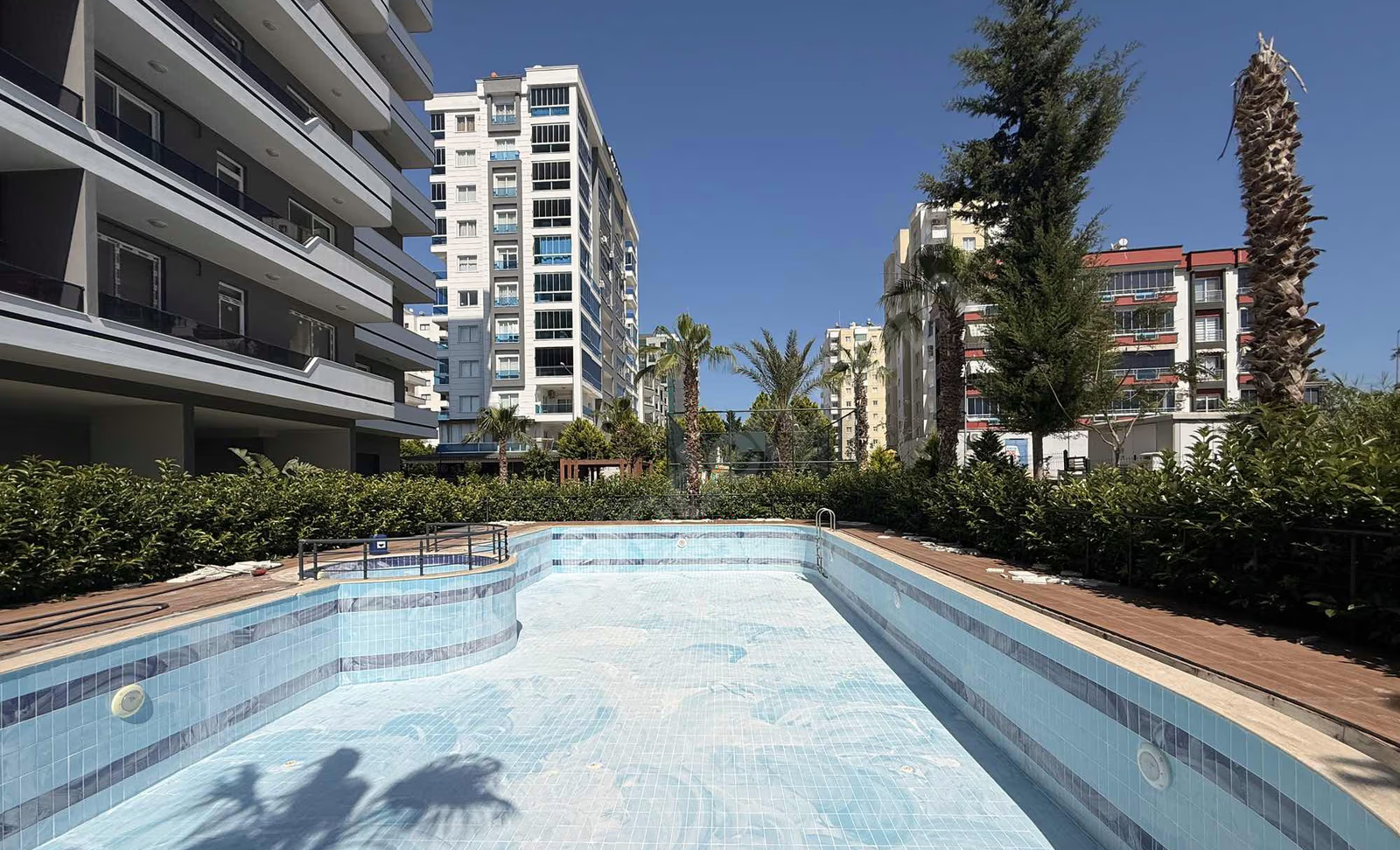 Mersin Erdemli Çeşmeli Mahallesi 1+1 80 m² Klima Satılık Daire 4 Mersin Erdemli Çeşmeli Mahallesi 1+1 80 m² Klima Satılık Daire