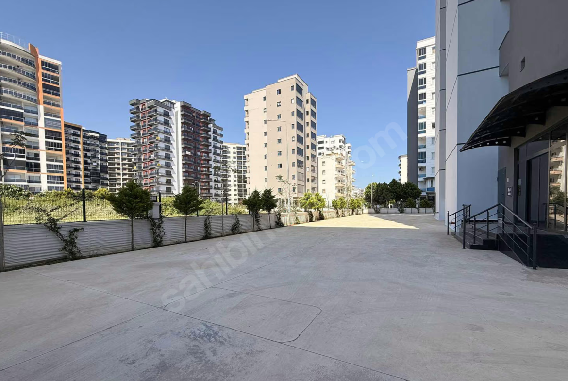 Mersin Erdemli Çeşmeli Mahallesi 1+1 80 m² Klima Satılık Daire