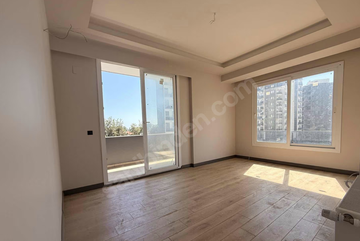 Mersin Erdemli Çeşmeli Mahallesi 1+1 80 m² Klima Satılık Daire