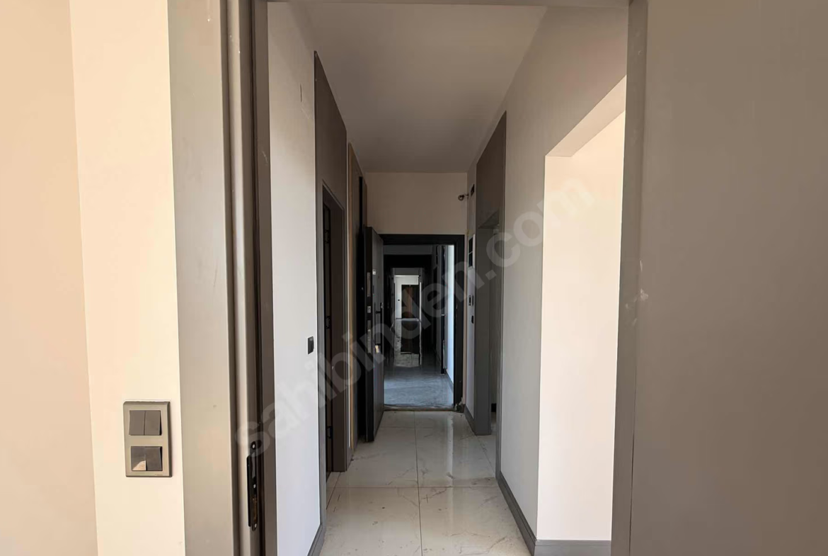 Mersin Erdemli Çeşmeli Mahallesi 1+1 80 m² Klima Satılık Daire