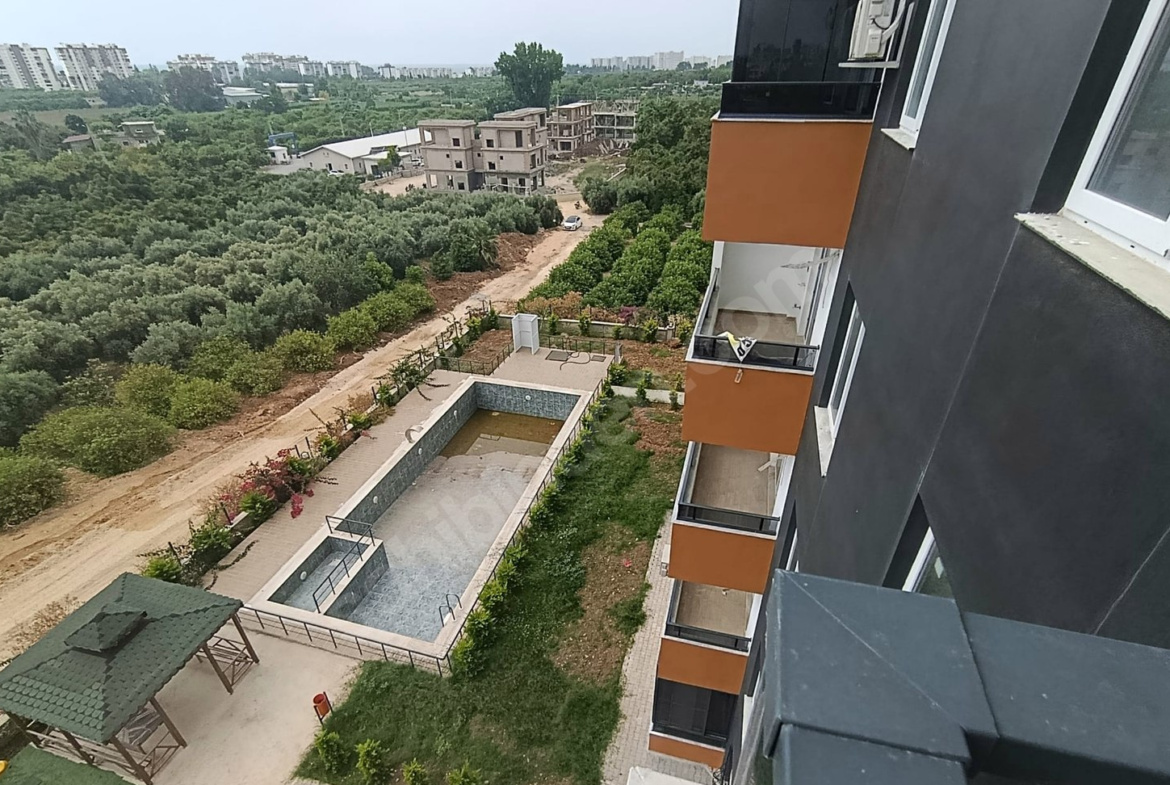 Mersin Erdemli Kargıpınarı Mahallesi 2+1 120 m² Doğalgaz Kombili Satılık Daire