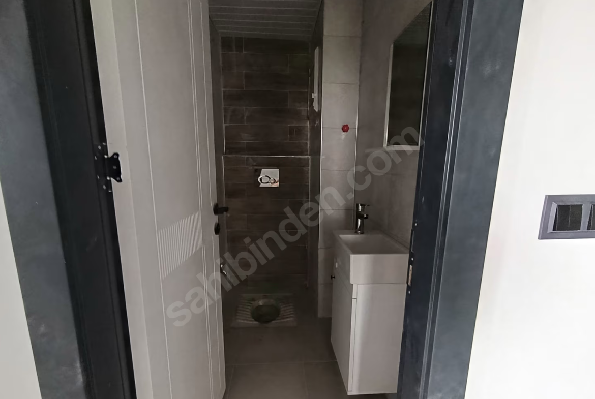 Mersin Erdemli Kargıpınarı Mahallesi 2+1 120 m² Doğalgaz Kombili Satılık Daire