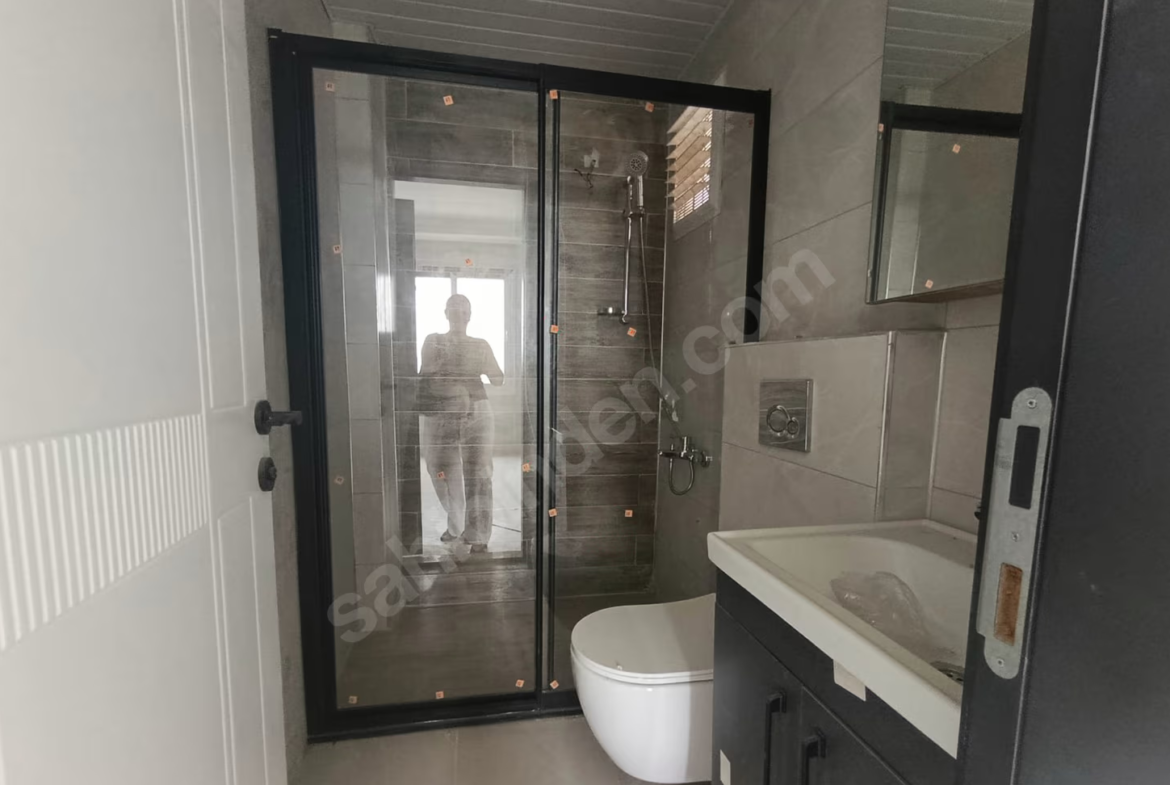 Mersin Erdemli Kargıpınarı Mahallesi 2+1 120 m² Doğalgaz Kombili Satılık Daire