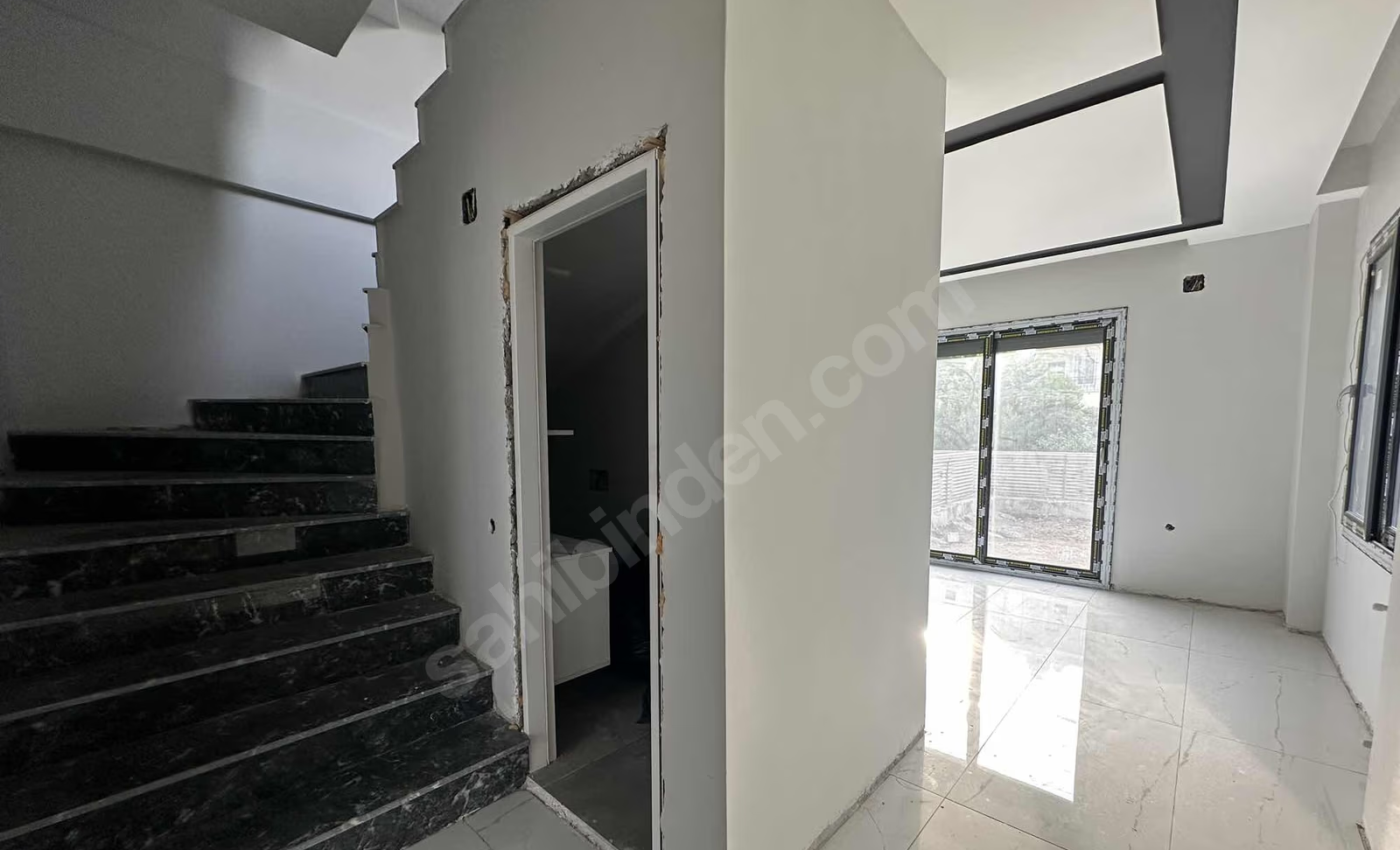 Mersin Erdemli Kargıpınarı Mahallesi 3+1 175 m² Klima Satılık Villa 3 Mersin Erdemli Kargıpınarı Mahallesi 3+1 175 m² Klima Satılık Villa