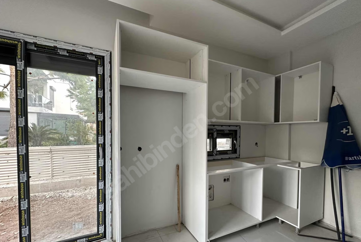 Mersin Erdemli Kargıpınarı Mahallesi 3+1 175 m² Klima Satılık Villa