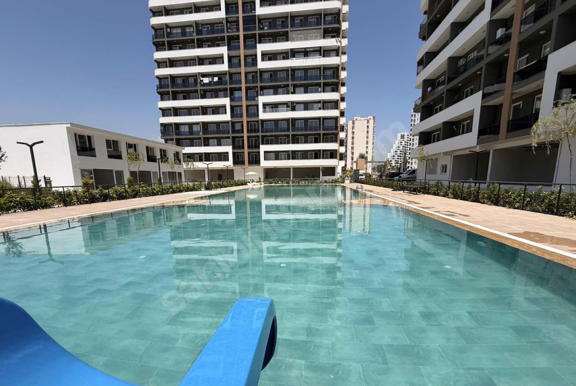 Mersin Erdemli Tömük Mahallesi 1+1 55 m² Klima Kiralık Daire