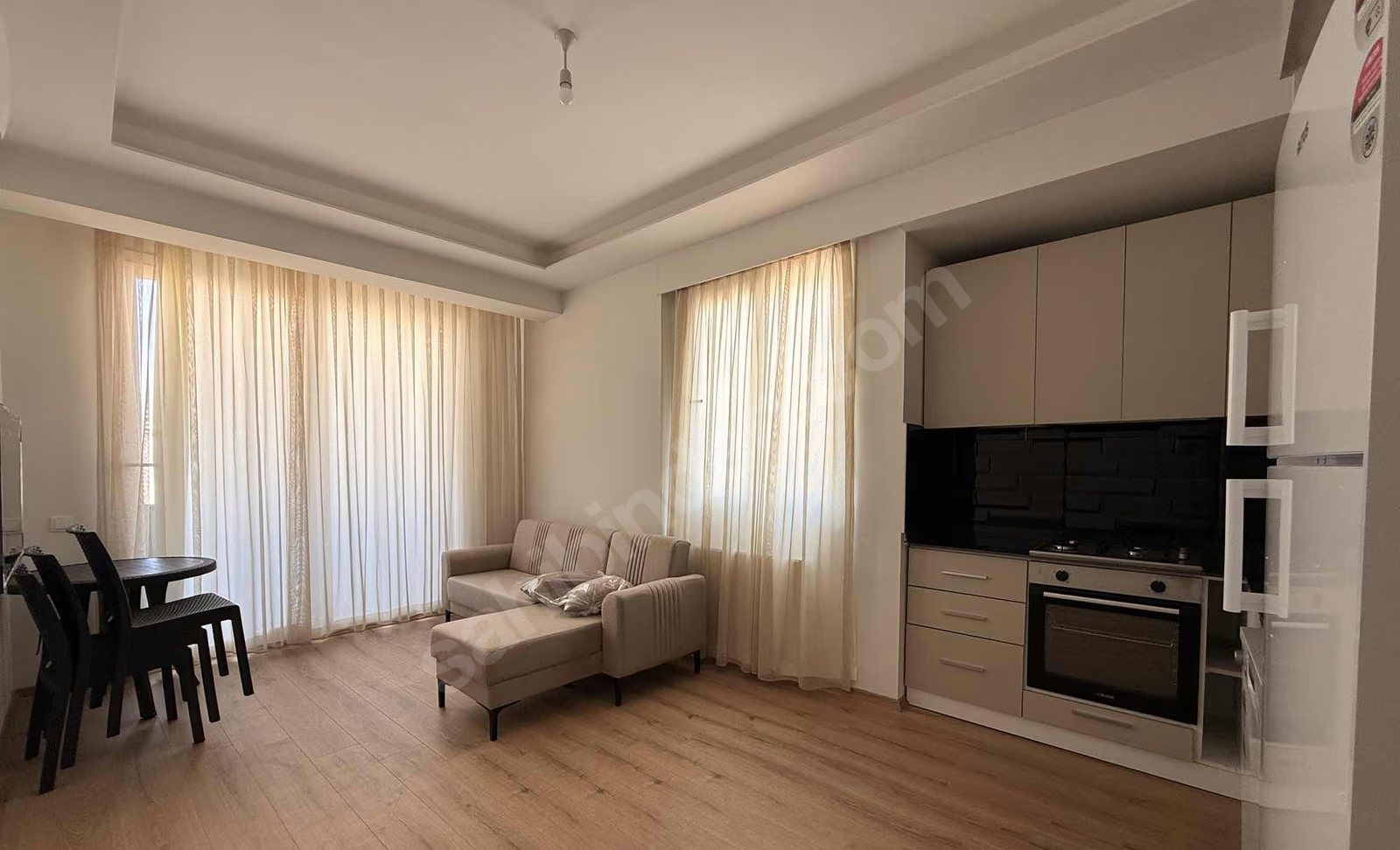 Mersin Erdemli Tömük Mahallesi 1+1 55 m² Klima Kiralık Daire 8 Mersin Erdemli Tömük Mahallesi 1+1 55 m² Klima Kiralık Daire