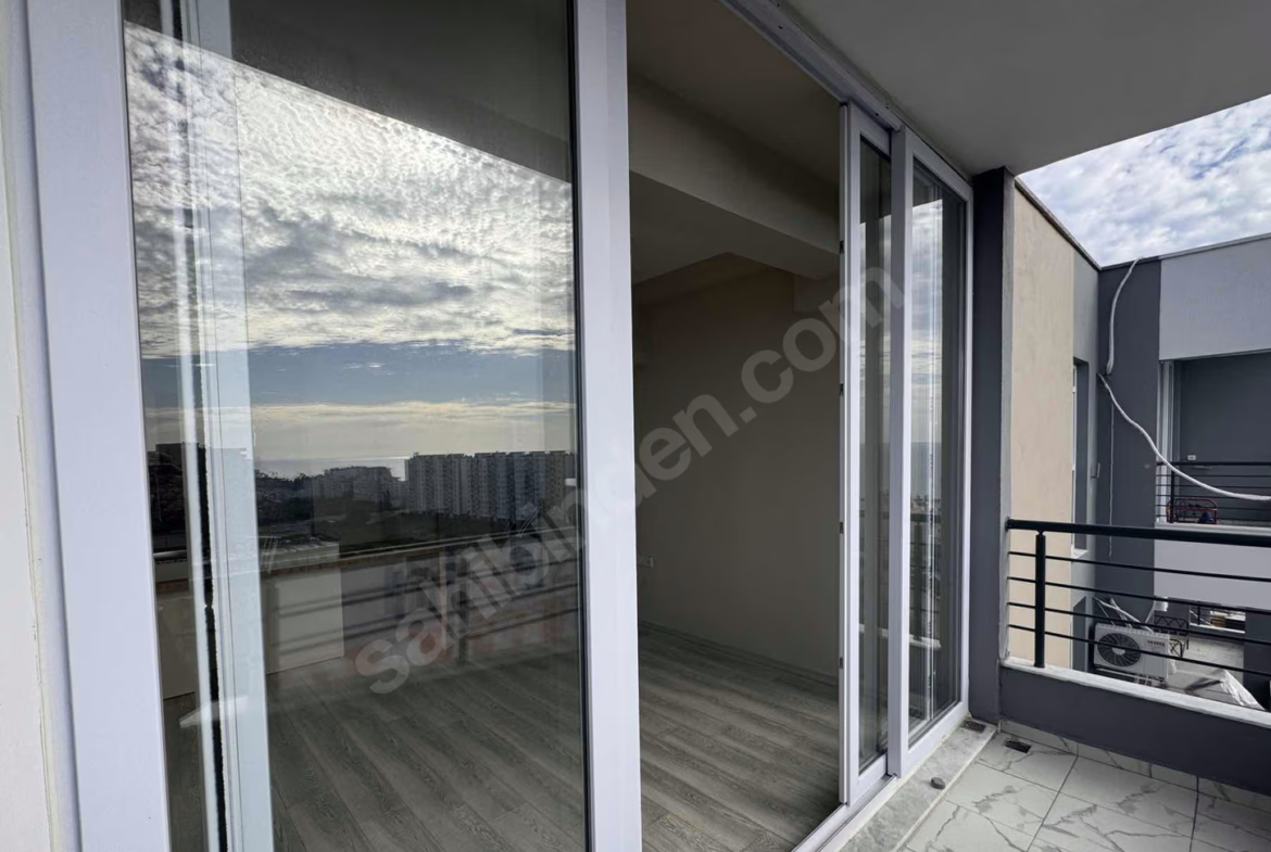 Mersin Erdemli Tömük Mahallesi 1+1 60 m² Klima Satılık Daire