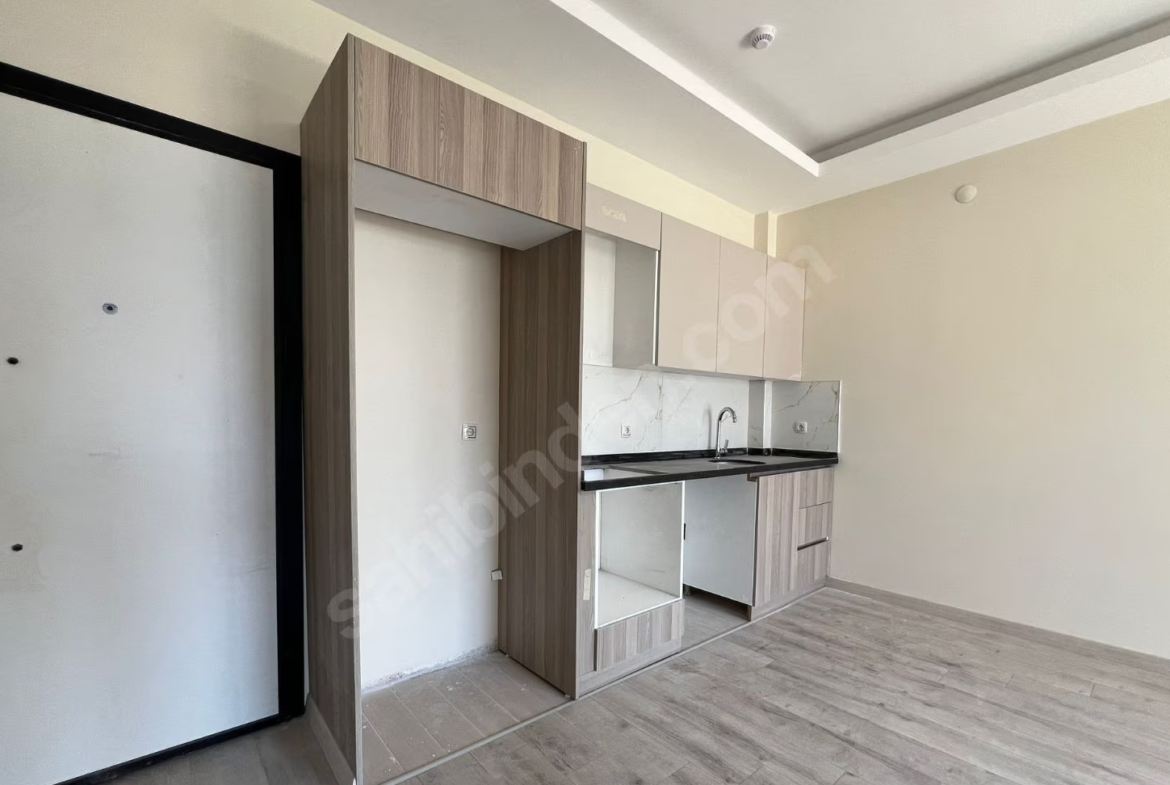 Mersin Erdemli Tömük Mahallesi 1+1 65 m² Klima Satılık Daire