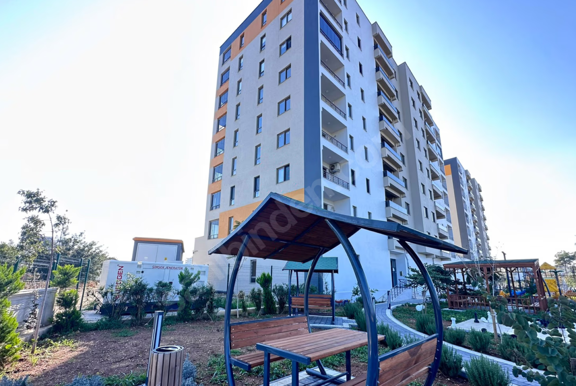 Mersin Erdemli Tömük Mahallesi 1+1 65 m² Klima Satılık Daire