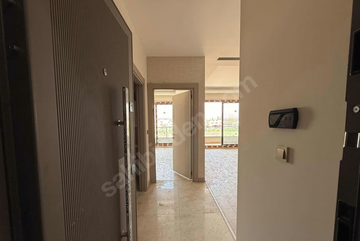 Mersin Erdemli Tömük Mahallesi 1+1 70 m² Klima Satılık Daire