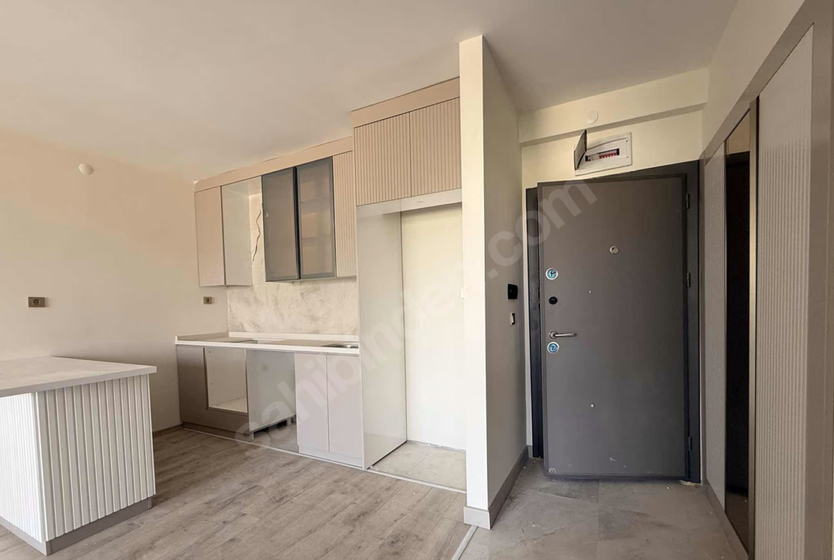 Mersin Erdemli Tömük Mahallesi 1+1 70 m² Klima Satılık Daire