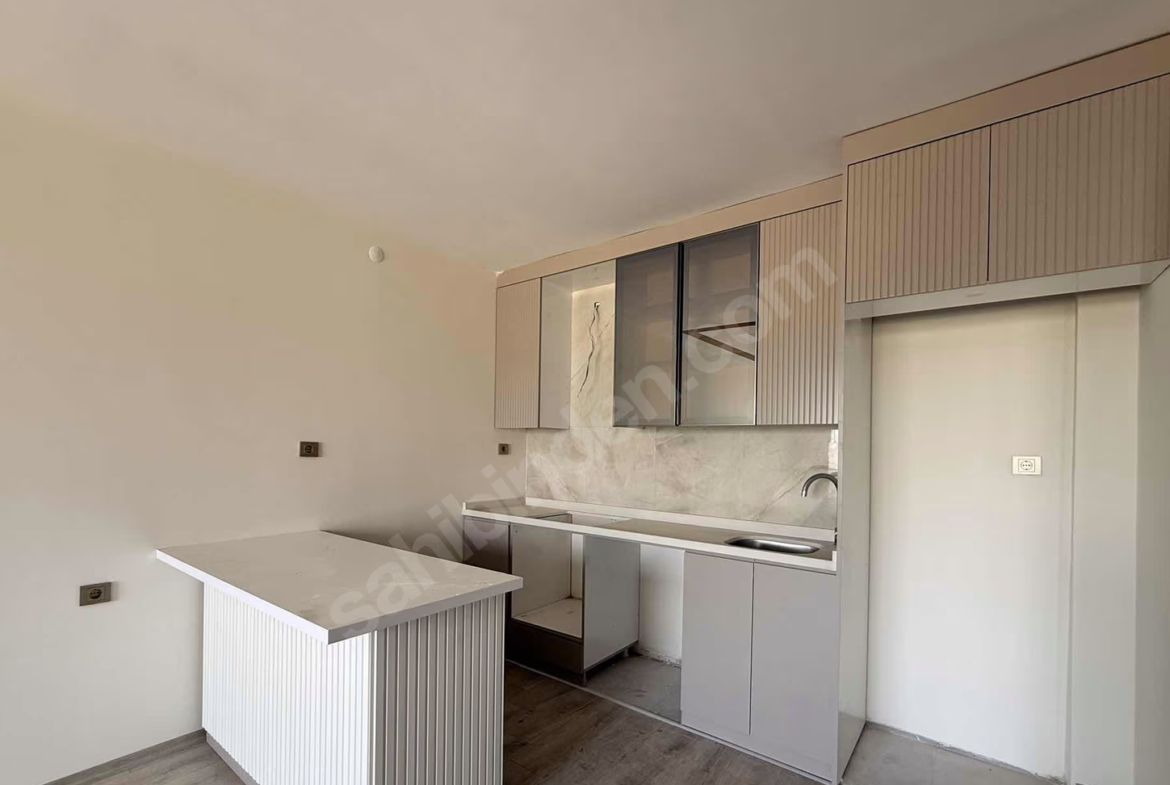 Mersin Erdemli Tömük Mahallesi 1+1 70 m² Klima Satılık Daire
