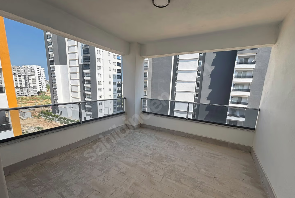 Mersin Erdemli Tömük Mahallesi 2+1 110 m² Doğalgaz Kombili Satılık Daire
