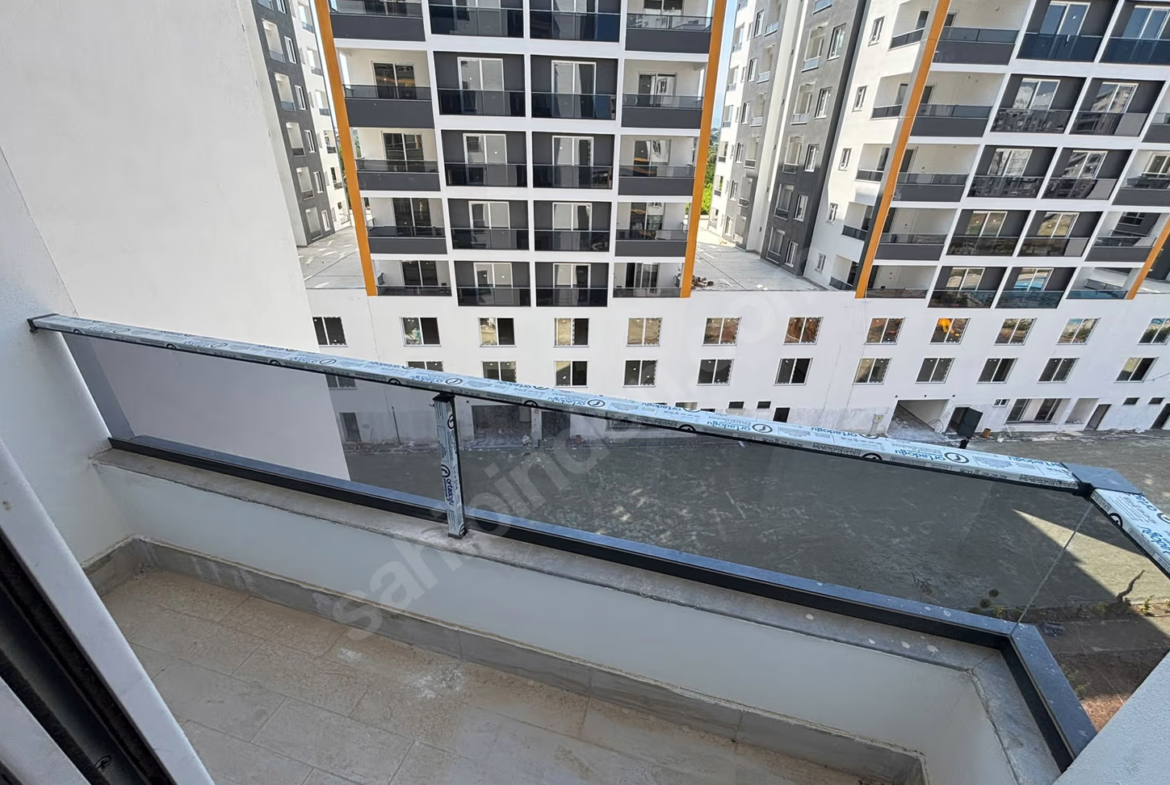 Mersin Erdemli Tömük Mahallesi 2+1 110 m² Doğalgaz Kombili Satılık Daire