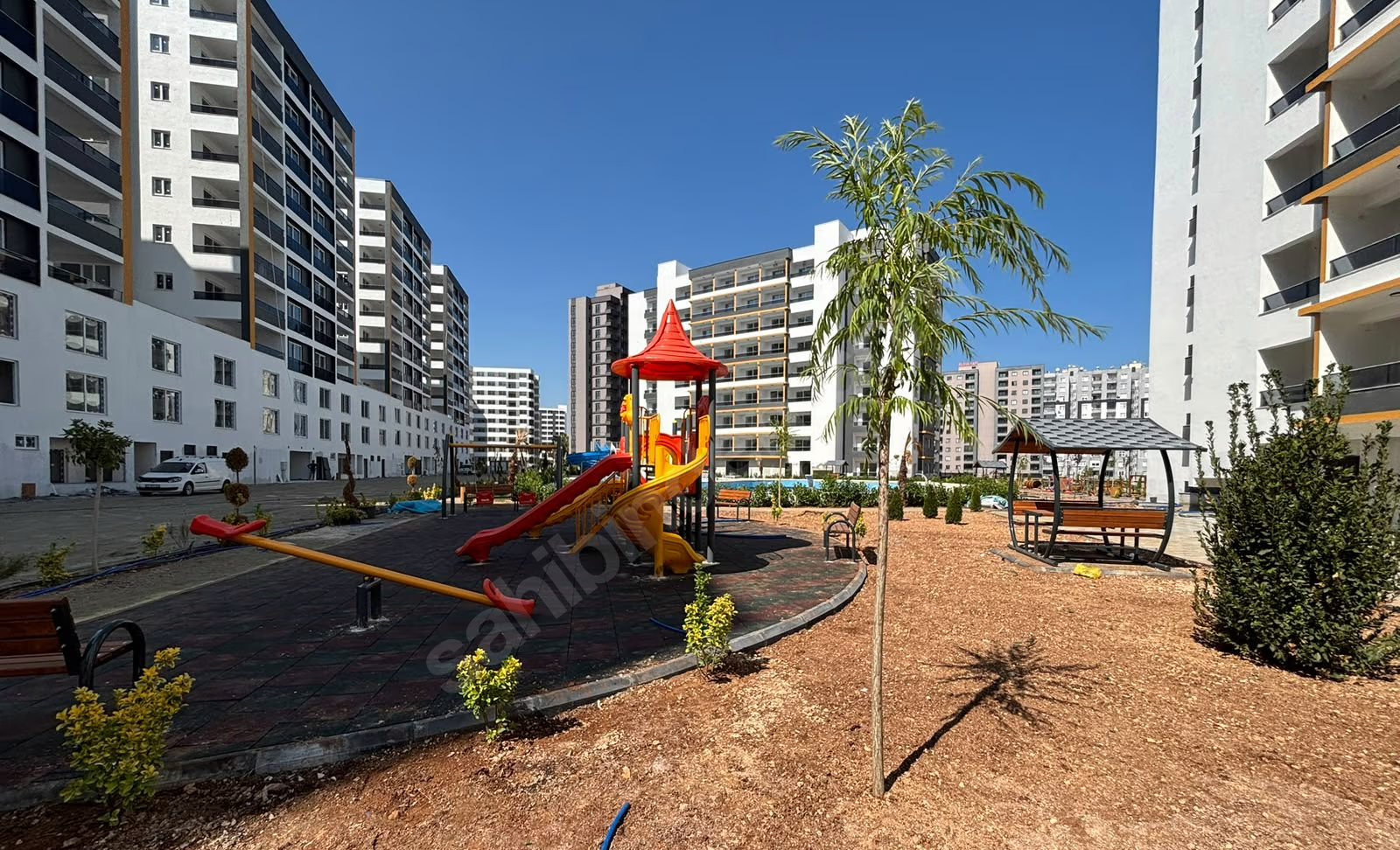Mersin Erdemli Tömük Mahallesi 2+1 110 m² Doğalgaz Kombili Satılık Daire
