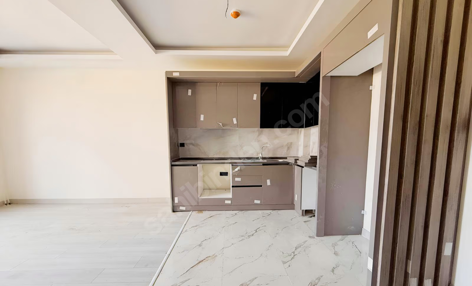 Mersin Erdemli Tömük Mahallesi 2+1 95 m² Klima Satılık Daire 9 Mersin Erdemli Tömük Mahallesi 2+1 95 m² Klima Satılık Daire