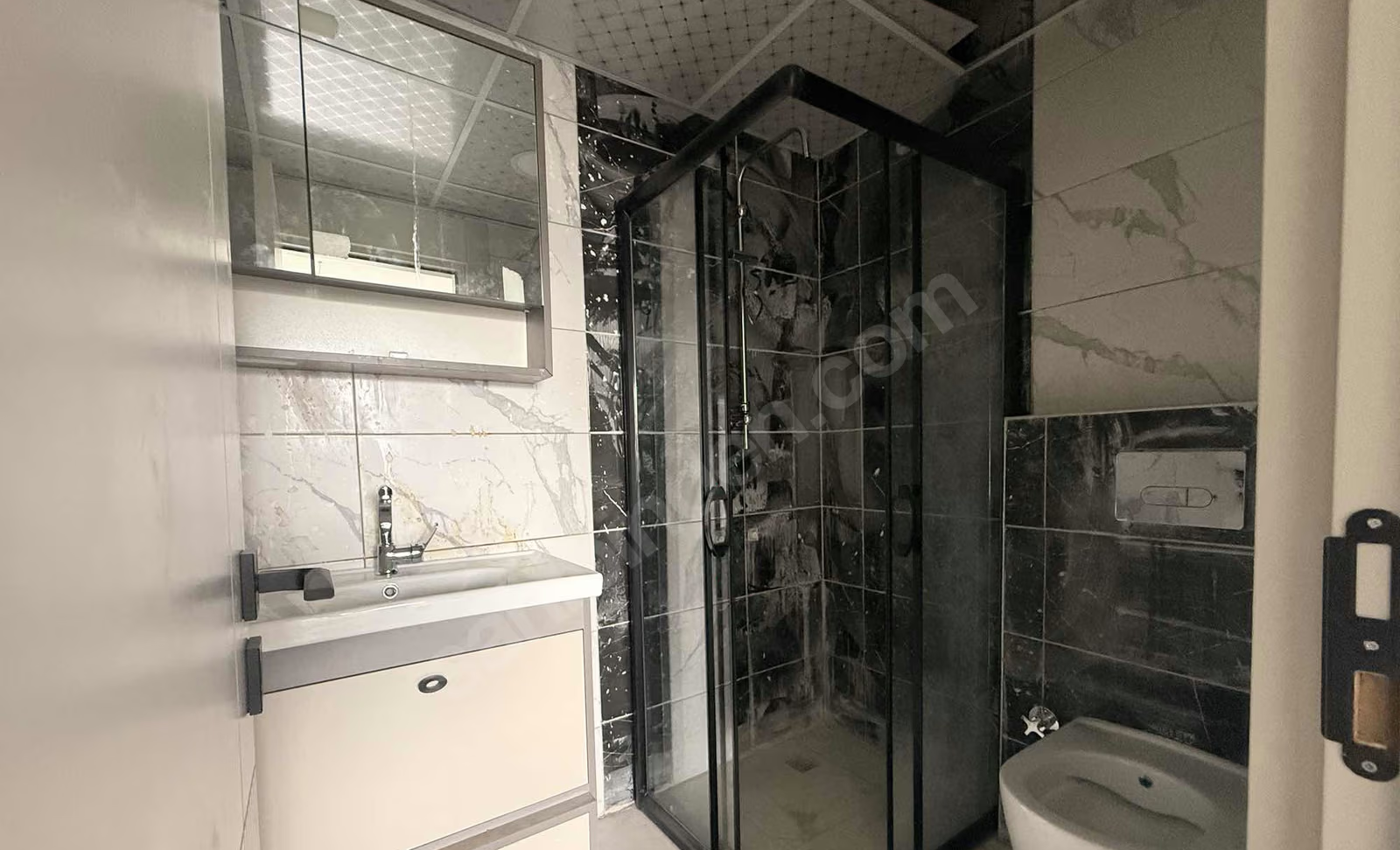 Mersin Erdemli Tömük Mahallesi 2+1 95 m² Klima Satılık Daire 17 Mersin Erdemli Tömük Mahallesi 2+1 95 m² Klima Satılık Daire