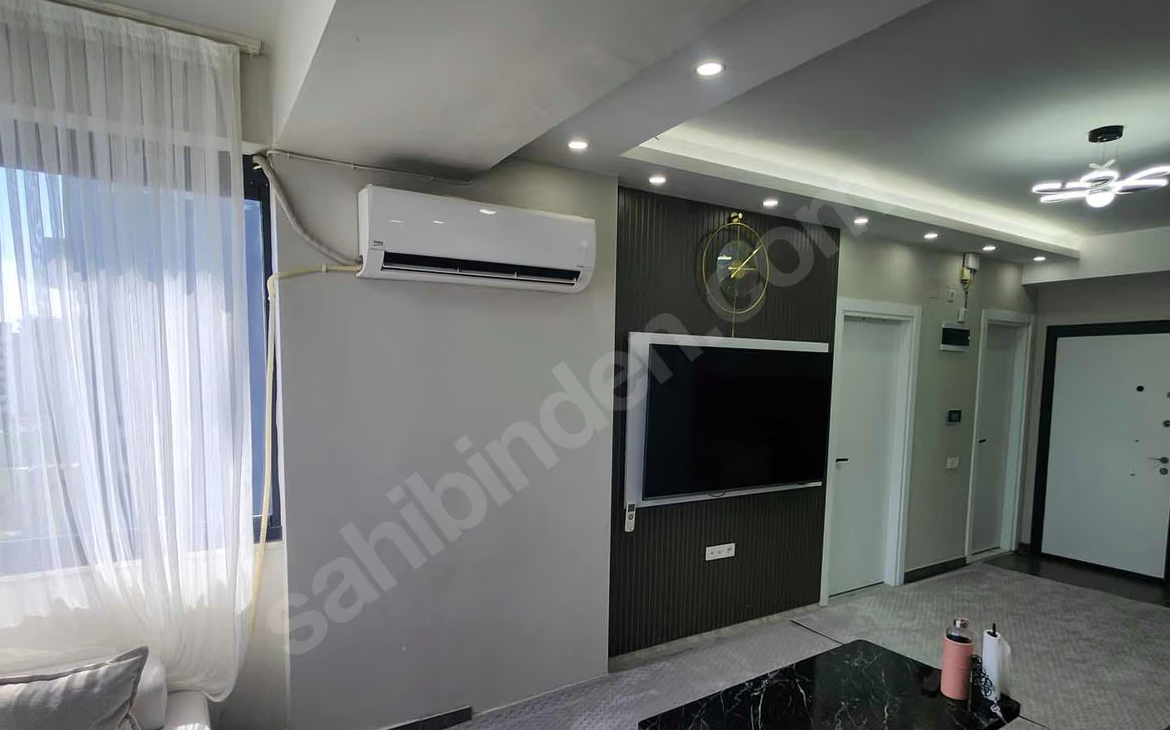 Mersin Mezitli 75. Yıl Mahallesi 1+1 55 m² Doğalgaz Kombili Satılık Daire