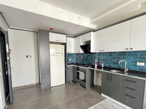 Mersin Mezitli 75. Yıl Mahallesi 1+1 55 m² Klima Satılık Daire