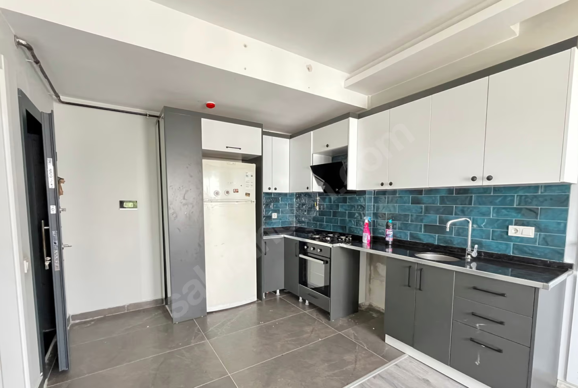 Mersin Mezitli 75. Yıl Mahallesi 1+1 55 m² Klima Satılık Daire