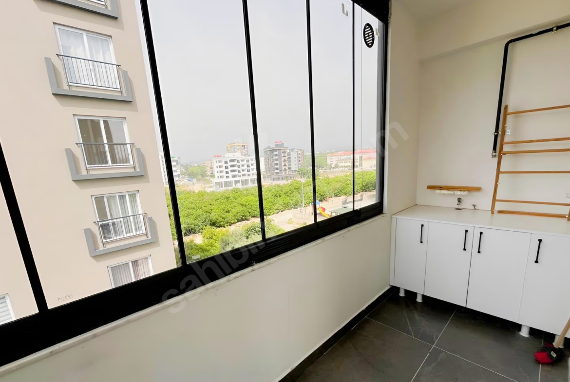 Mersin Mezitli 75. Yıl Mahallesi 1+1 55 m² Klima Satılık Daire