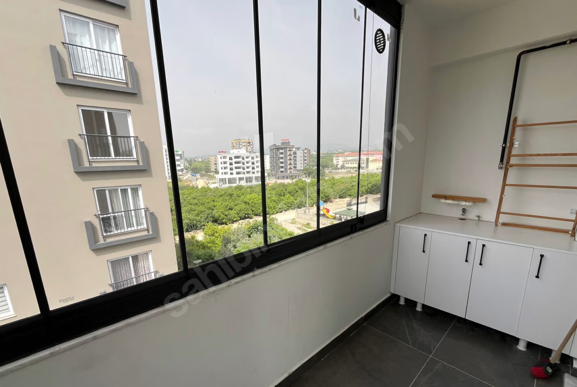 Mersin Mezitli 75. Yıl Mahallesi 1+1 55 m² Klima Satılık Daire