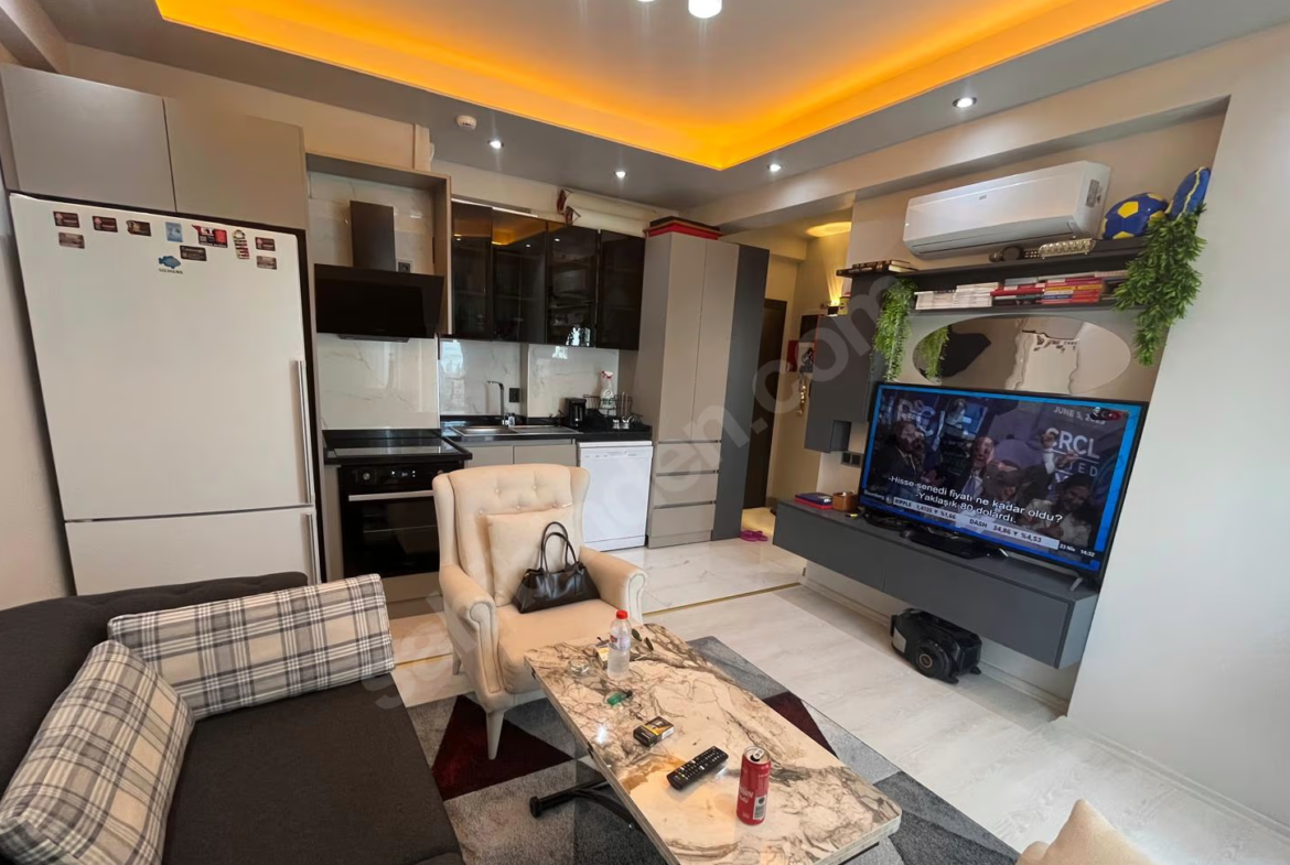 Mersin Mezitli 75. Yıl Mahallesi 1+1 60 m² Klima Satılık Daire