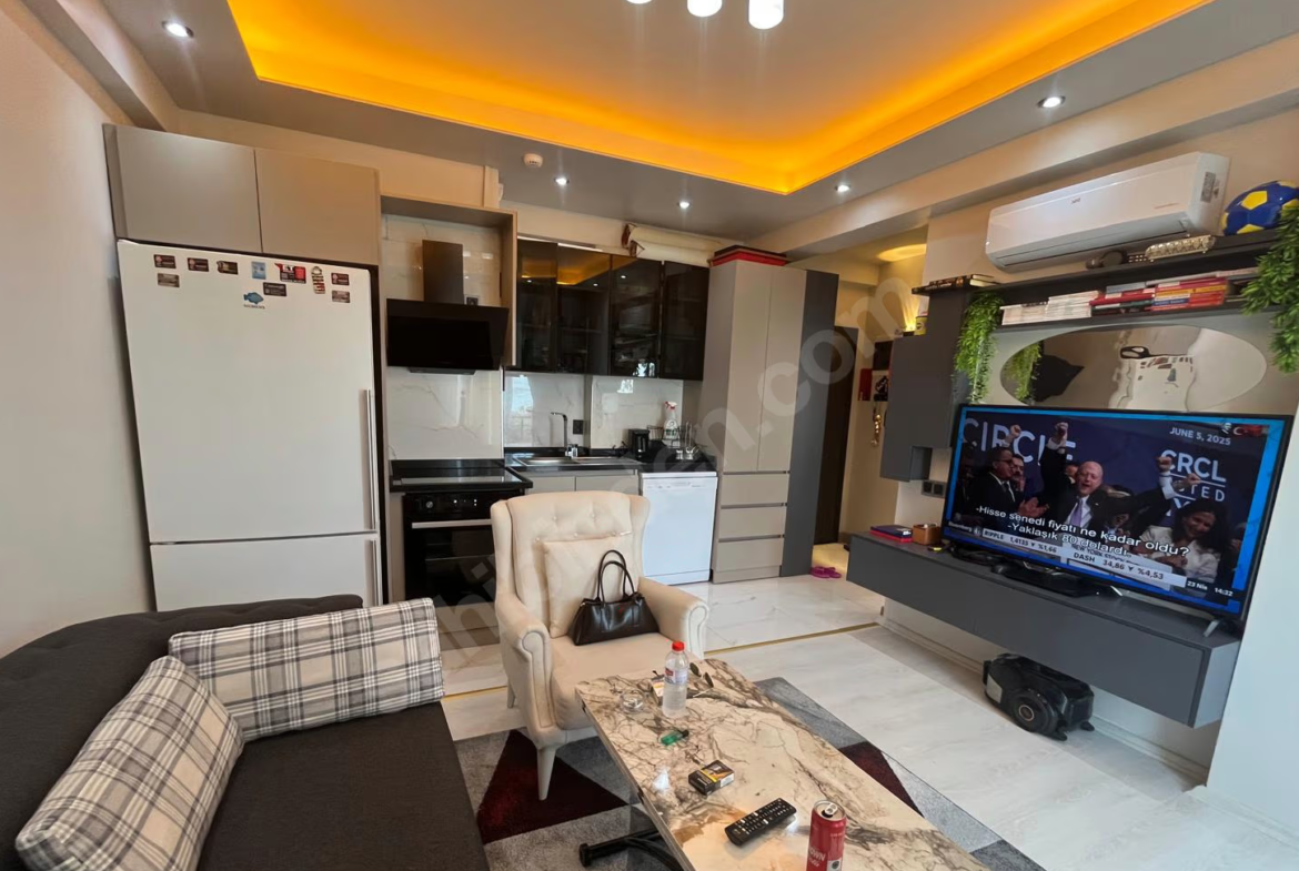 Mersin Mezitli 75. Yıl Mahallesi 1+1 60 m² Klima Satılık Daire