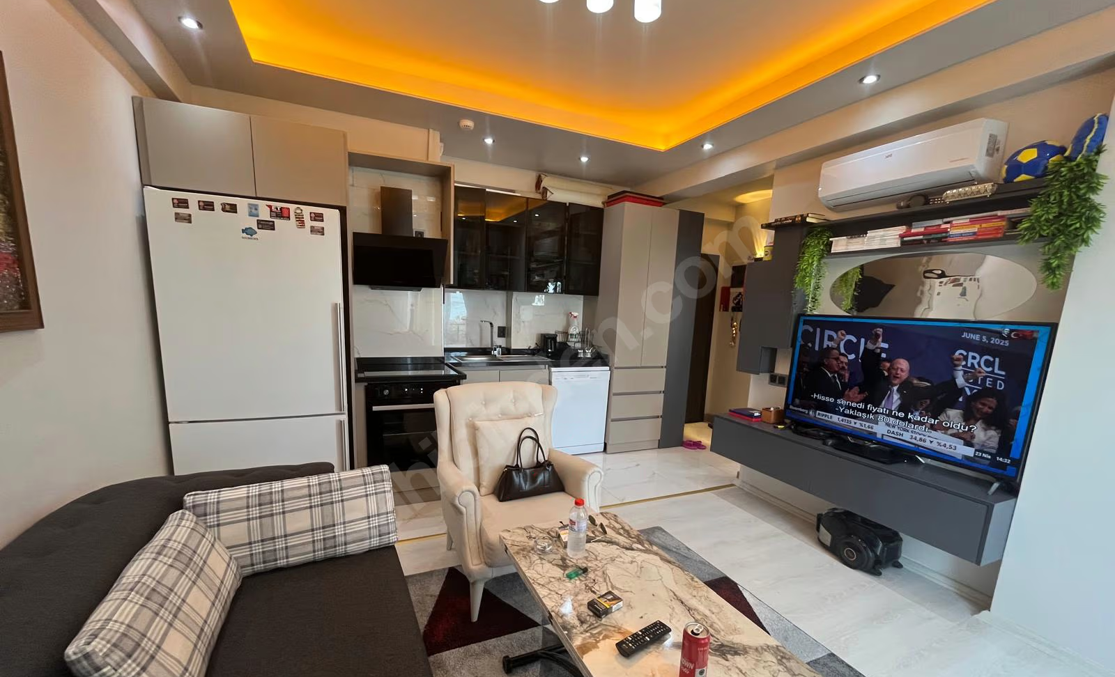 Mersin Mezitli 75. Yıl Mahallesi 1+1 60 m² Klima Satılık Daire