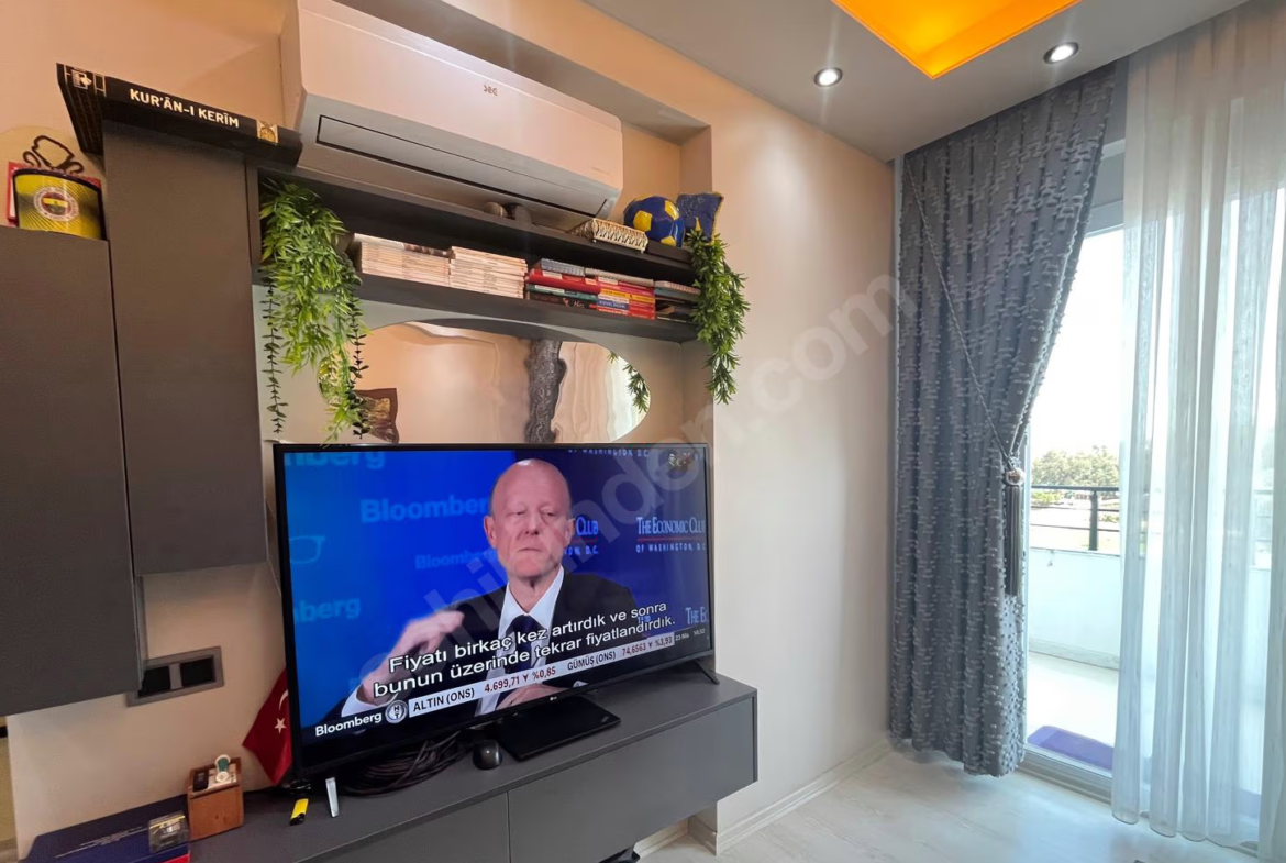 Mersin Mezitli 75. Yıl Mahallesi 1+1 60 m² Klima Satılık Daire