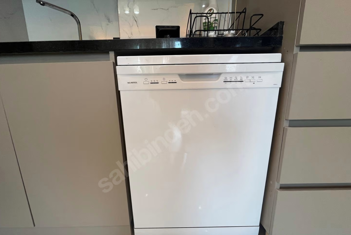 Mersin Mezitli 75. Yıl Mahallesi 1+1 60 m² Klima Satılık Daire