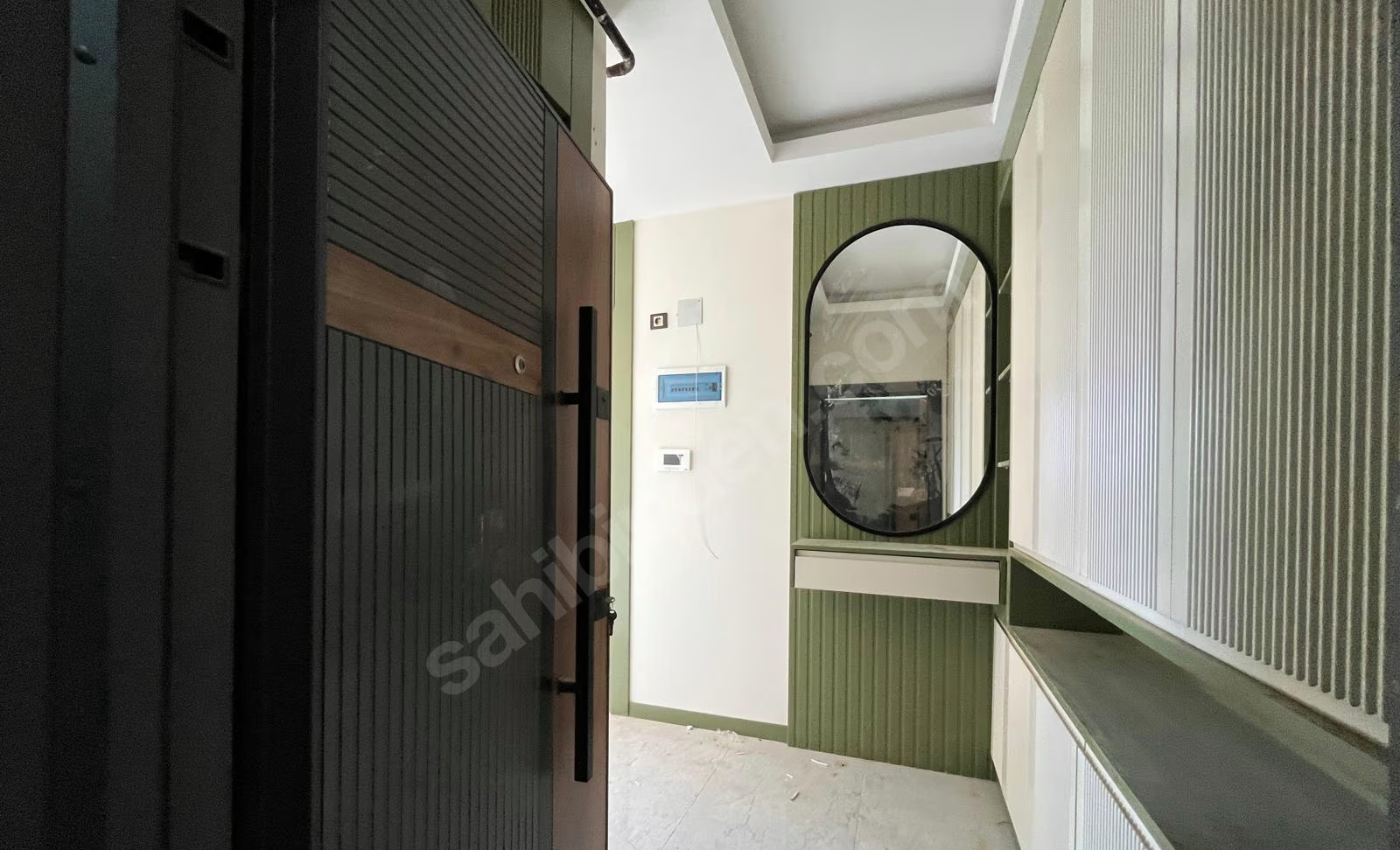 Mersin Mezitli 75. Yıl Mahallesi 1+1 70 m² Doğalgaz Kombili Kiralık Daire