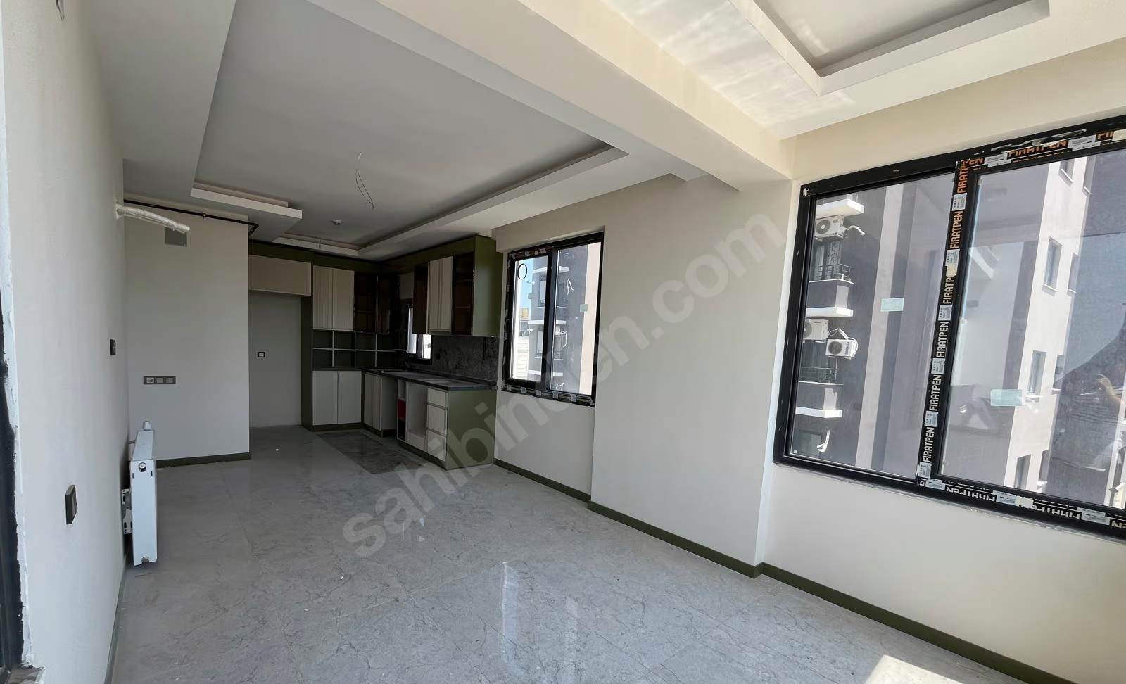 Mersin Mezitli 75. Yıl Mahallesi 1+1 70 m² Doğalgaz Kombili Satılık Daire