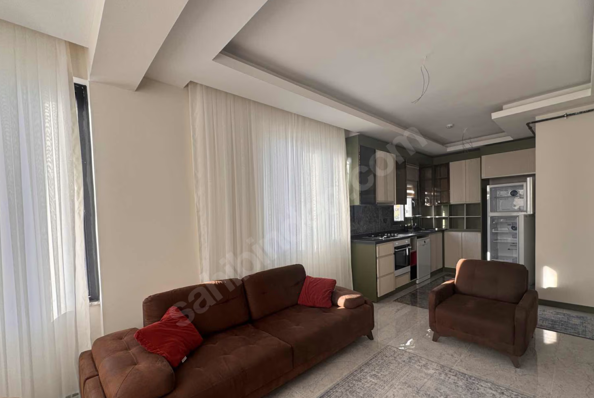 Mersin Mezitli 75. Yıl Mahallesi 1+1 70 m² Doğalgaz Kombili Satılık Daire
