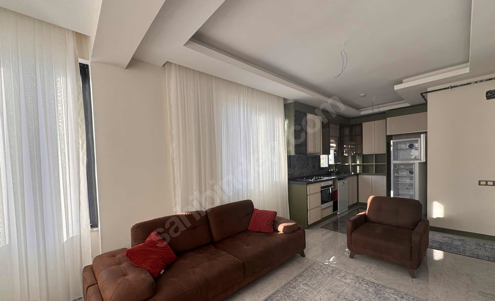 Mersin Mezitli 75. Yıl Mahallesi 1+1 70 m² Doğalgaz Kombili Satılık Daire