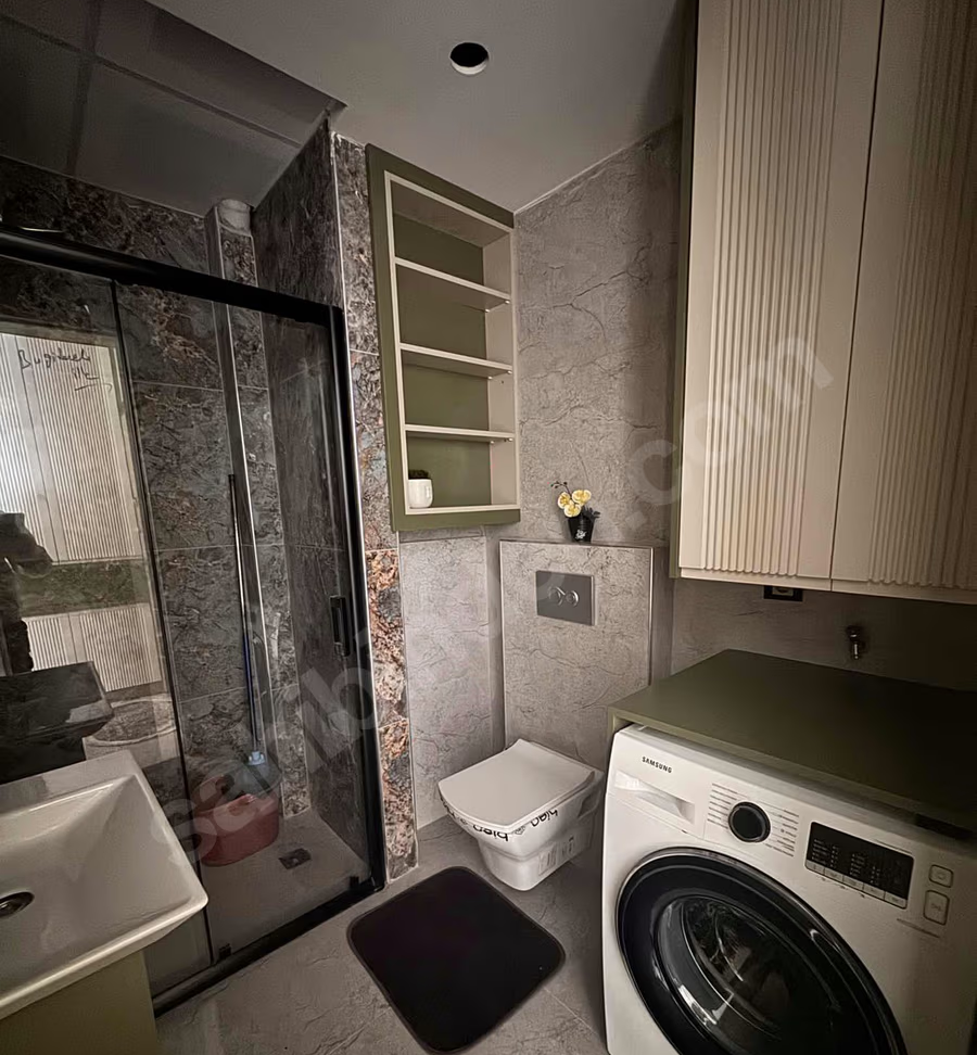 Mersin Mezitli 75. Yıl Mahallesi 1+1 70 m² Doğalgaz Kombili Satılık Daire